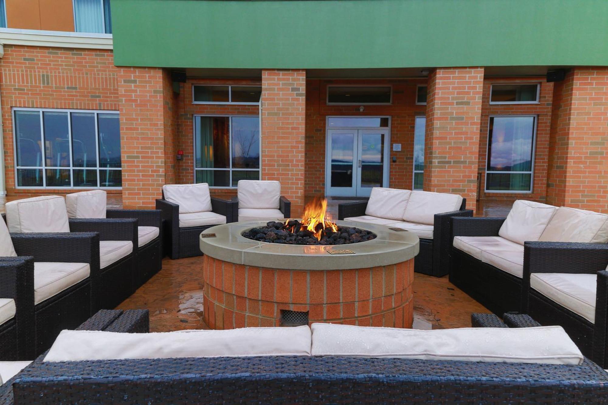 Hotel Courtyard By Marriott Morgantown Esterno foto