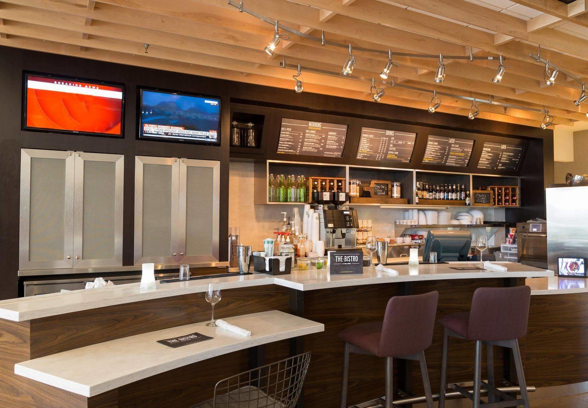 Hotel Courtyard By Marriott Morgantown Esterno foto
